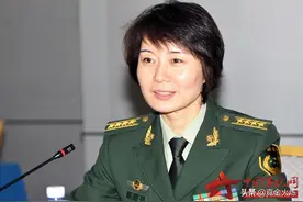她是中国美女警花，57秒徒手爬五层楼，纪录至今无人打破图片