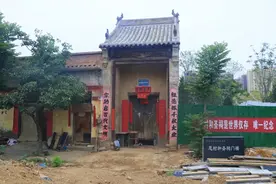 一处老门楼，满满城市记忆！图片
