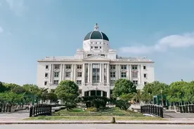 【发布】2021年上海外国语大学上海市综合评价录取改革试点招生简章图片