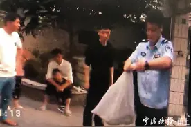 初夏蛇出洞！宁波民警10天抓了4条蛇，还端掉一个大马蜂窝图片
