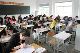10万买一个编制你卖不卖？说说考编路上的“奇葩事”图片