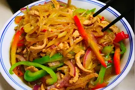 秋天，这几样食材一起炒着吃美极了，营养足味道香，解馋又下饭图片