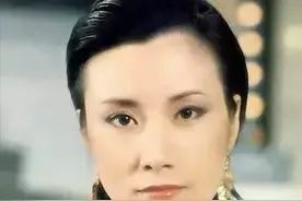 写给汪明荃：你剩半条命，我也剩半条命，合在一起，就是一条命图片