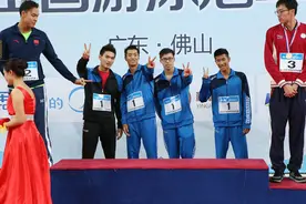 体育健儿泳坛上演“抗日神剧”李：现场1v7 一个能打的都没有图片