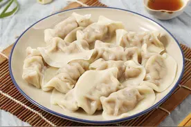 你会买超市速冻水饺吗？原来大有讲究，以后别随便挑选了，记心上图片