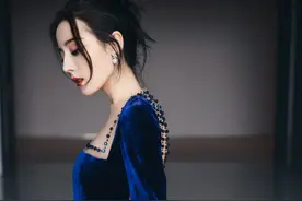 把迪丽热巴p成厚唇后，我发现薄唇和厚唇真的跟性感无关图片