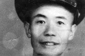 看完李云龙将军墓地，再去看看许世友将军墓地，差别一目了然图片