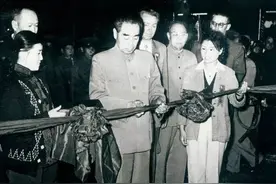 总书记提到的两段“历史佳话”，值得珍藏，当需铭记图片