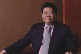 “玻璃大王”曹德旺为红颜知己跟妻子摊牌，妻子：只要房子和孩子图片