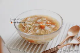 秋天天气干燥，要及时补水，试试这款山药鸡蛋汤图片