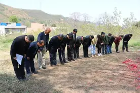 临渭区桥南镇举行刘生俊烈士立碑仪式图片