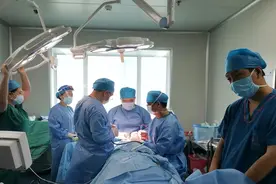 遭野猪袭击女子面部复合损伤严重 多学科专家携手成功恢复患者面型图片