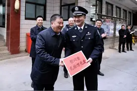 七里河区四大家领导开展节前安全生产检查并慰问执法一线工作人员图片
