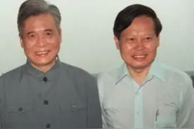 邓稼先因核辐射患癌病危，杨振宁探望：两弹成功国家给你多少奖金图片