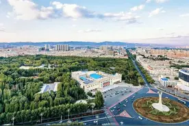 国家为什么要大力发展内蒙古包头市？图片