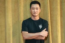 抛弃中国国籍还教别人爱国？吴京全家受质疑，本尊霸气回应图片