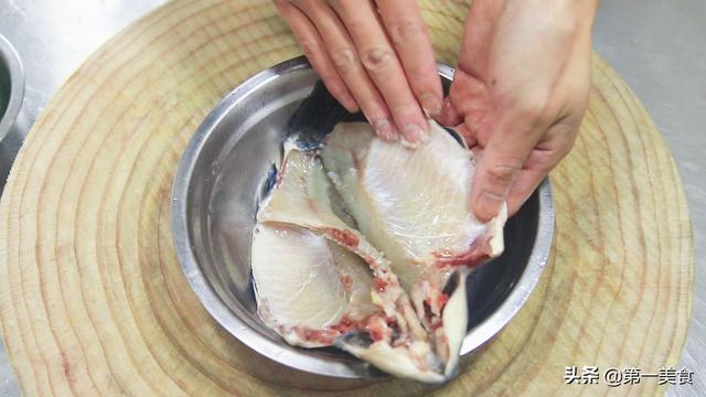 花胶炖鱼 2026年花胶炖鱼翅