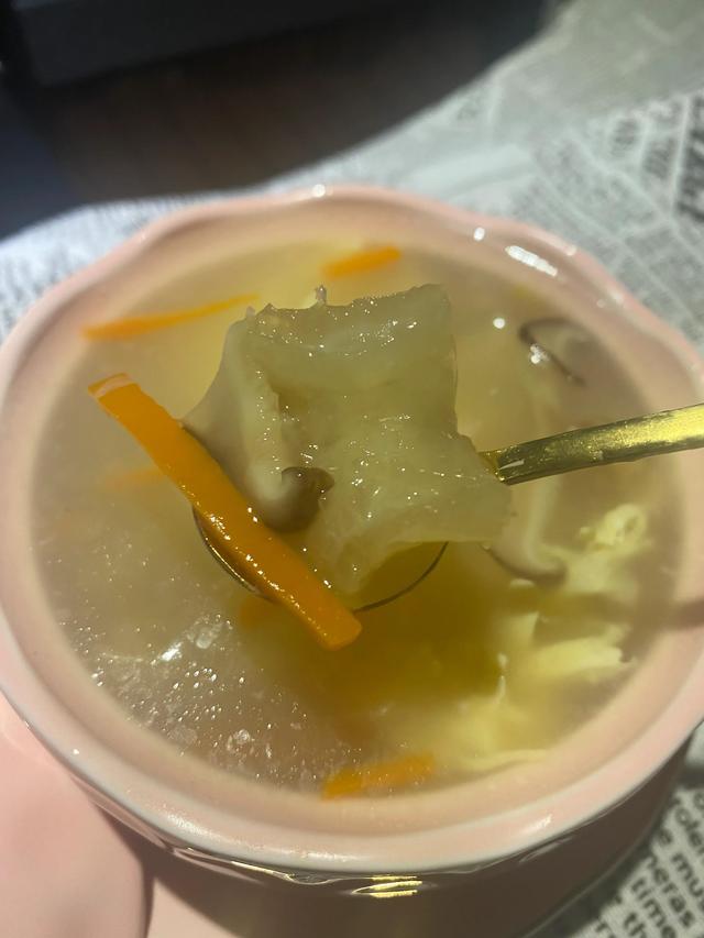 花胶蒸鸡蛋 2026年花胶蒸鸡蛋有什么功效 花胶蒸鸡蛋 2026年花胶蒸鸡蛋有什么功效