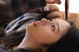 两性交往：雌激素旺盛的女人，身体往往有五个特征，说明身体好图片