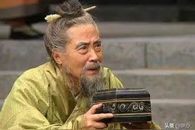 三国三让徐州真相陶谦不是无能傻蛋政客：野心投机的徐州诸侯陶谦图片