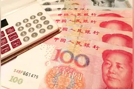 下月起，工资出现新变化，工龄工资会随之上涨吗？图片