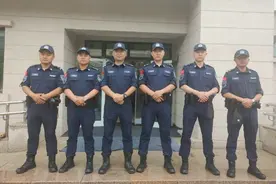 【雄关平安卫士】“训人先训已”的警务实战教官图片