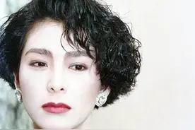 让人惊艳的夏文汐，香港一代女神，却在巅峰期为了爱情而隐退图片