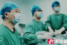 喝口水都常被呛到，32岁女子去医院一查：竟是癌症图片