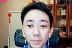 王自健回应家暴，患上抑郁症境况惨淡，孙红雷知道后抱了他5分钟图片