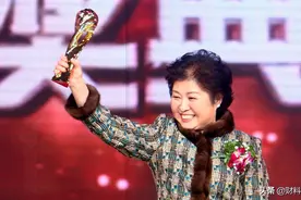 中国第一位女首富：靠“不起眼”的生意白手起家，身家高达440亿图片