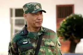 铁血柔情的石兆琪，让孙红雷紧张到忘词，为母亲4年不拍戏图片