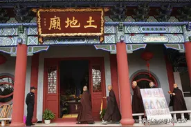 厦门有座“仙山”，山上有个土地庙，求姻缘求学业都很灵图片