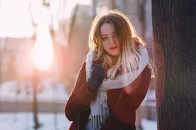 一直没有合适的人，保持单身还是向生活妥协图片