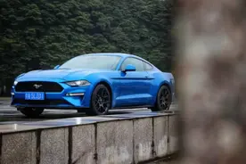 试驾福特Mustang：开起来竟然比宝马3系舒服？图片