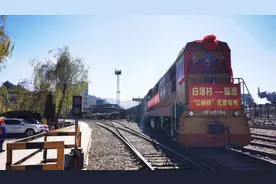更快更稳定！云南临沧至缅甸“公转铁”化肥专列运输模式正式开启图片