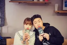 娱乐圈的好白菜都让猪拱了，刘亦菲也不例外！图片