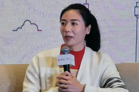 央视女排解说员即将确定！魏秋月有望当选，惠若琪因生娃错失良机图片