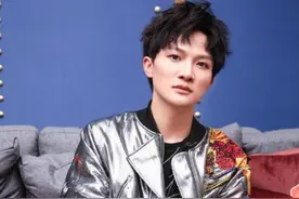 周深下意识输掉了游戏，得知原因后，才知道他有多么的专业图片