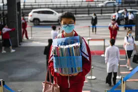 2020年高考人数再破千万，一省人数却逆势下滑，还有一个坏消息图片