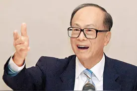 李嘉诚背后的女人，从贴身秘书升级执行董事，工作5年薪资1200万图片