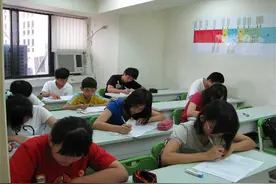 补课班被“严管”后，新型模式应运而生，家长表示甚是担忧图片