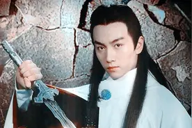 白眉大侠：笑天王白春能否胜过山西雁徐良？说说开封府四大台柱图片