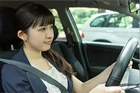 天气一热，车内臭味难闻？老师傅教你一招，5s就能让整车香飘四溢图片