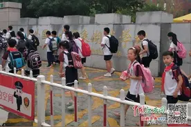 每学期学费近万元 南昌外国语九里象湖城学校涨价太快被投诉图片