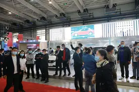 花车巡游又来啦！图片