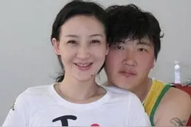 孙楠前妻买红妹晒近照，用实际行动告诉孙楠：我活的比你好图片