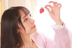 粉红甜美少女娇嫩可爱媚眼-西西私房大胆艺术摄影图片
