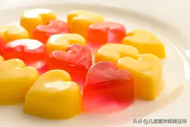 果冻健康吗？儿童可以吃果冻吗？吃多了有什么危害图片