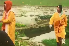 张艺兴，你不对劲图片