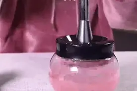 化妆刷也能自动清洗器！速洗速干，实用高能，开启洗刷新模式图片